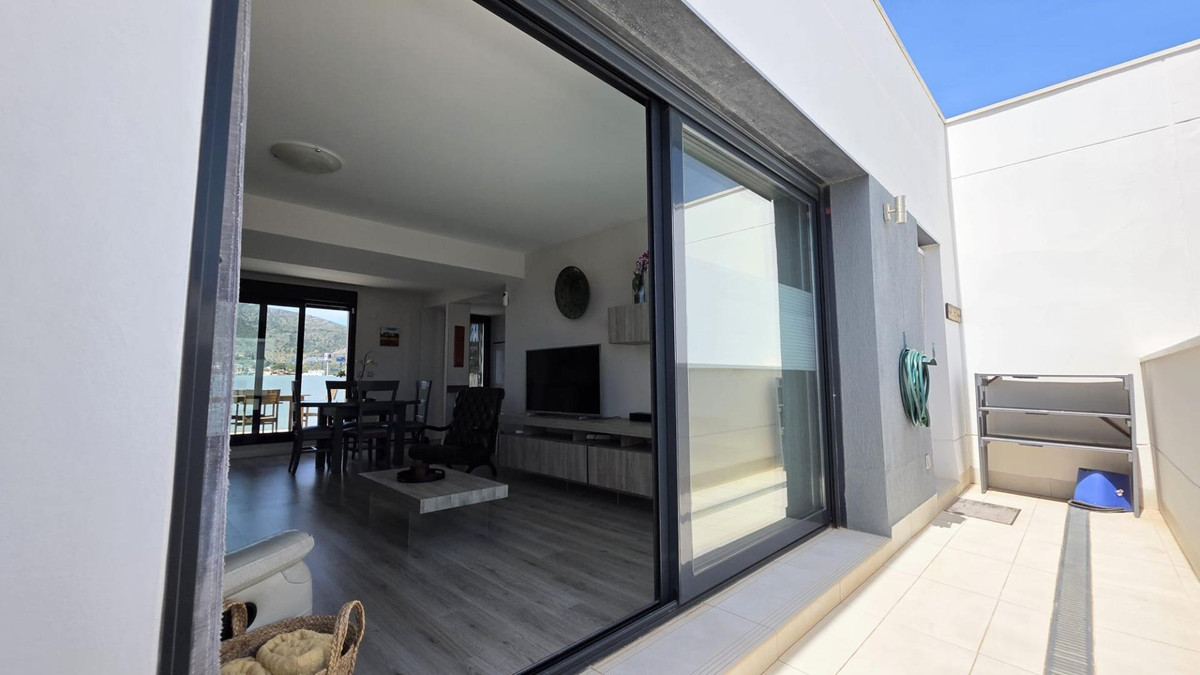 3 Bed Apartment for sale in La Colina Costa Del Sol, Málaga, Spain