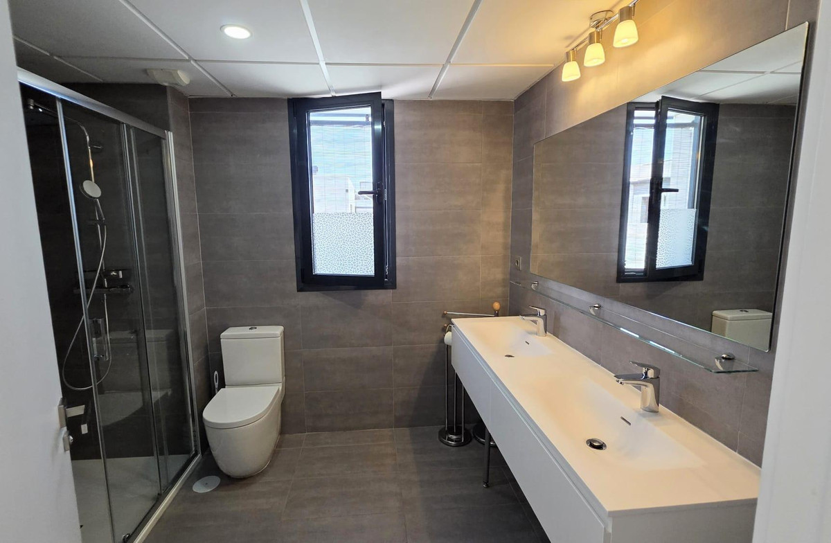 3 Bed Apartment for sale in La Colina Costa Del Sol, Málaga, Spain