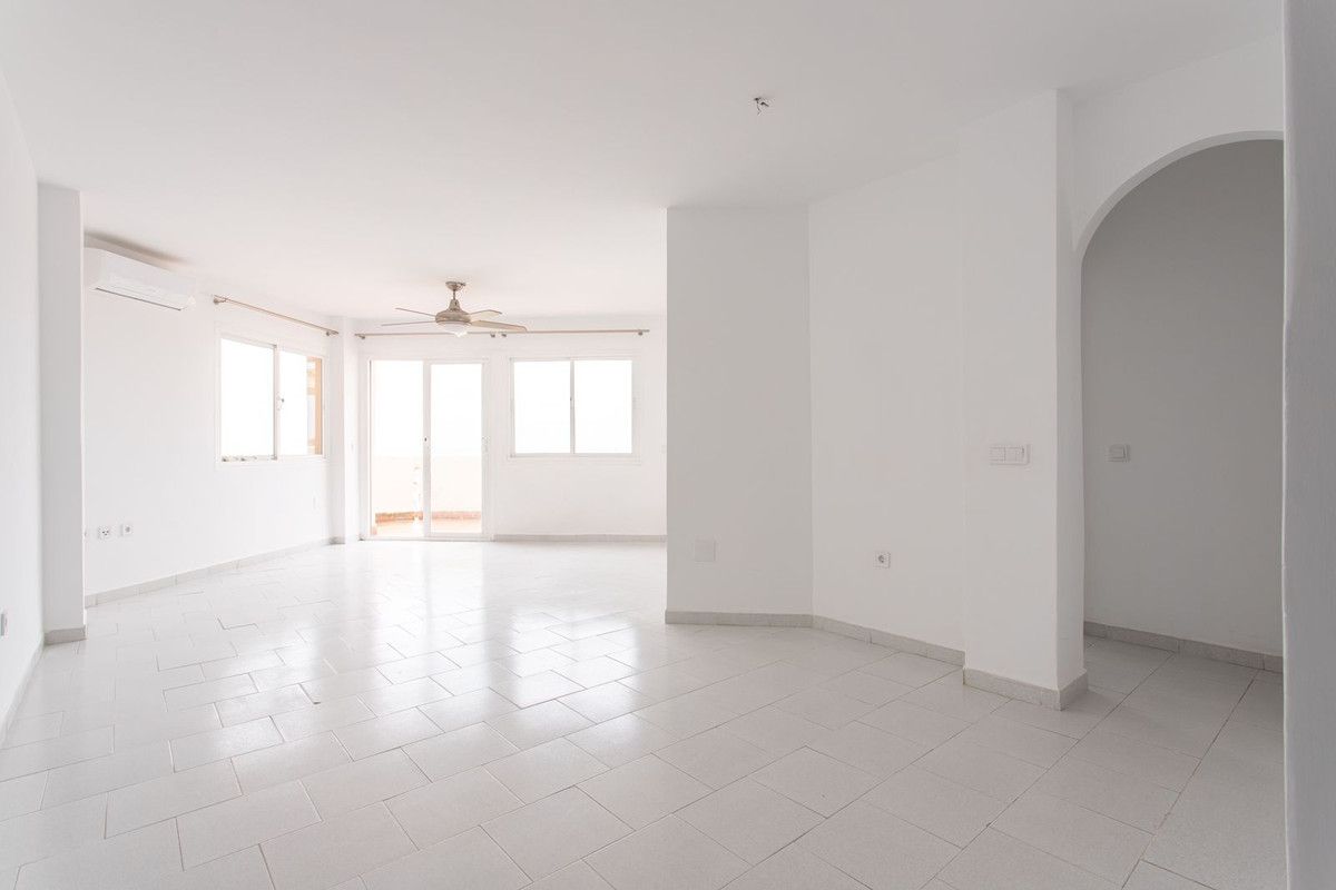 2 Bed Apartment for sale in Riviera Del Sol Costa Del Sol, Málaga, Spain