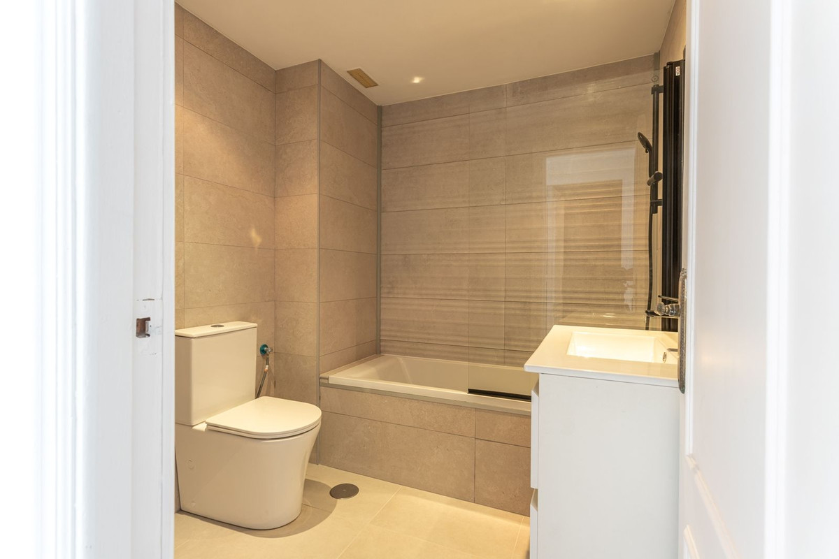 2 Bed Apartment for sale in Riviera Del Sol Costa Del Sol, Málaga, Spain