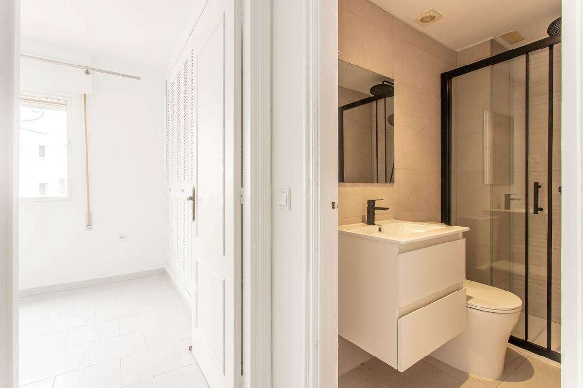 2 Bed Apartment for sale in Riviera Del Sol Costa Del Sol, Málaga, Spain