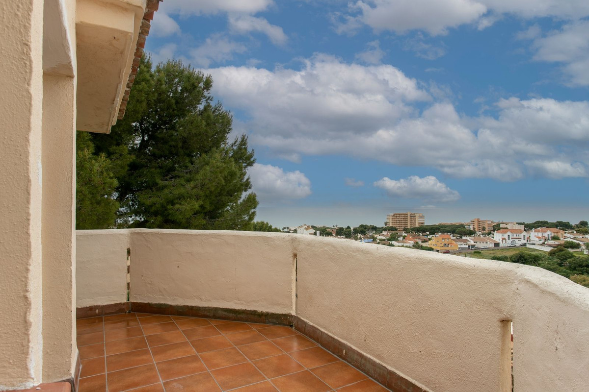 2 Bed Apartment for sale in Riviera Del Sol Costa Del Sol, Málaga, Spain