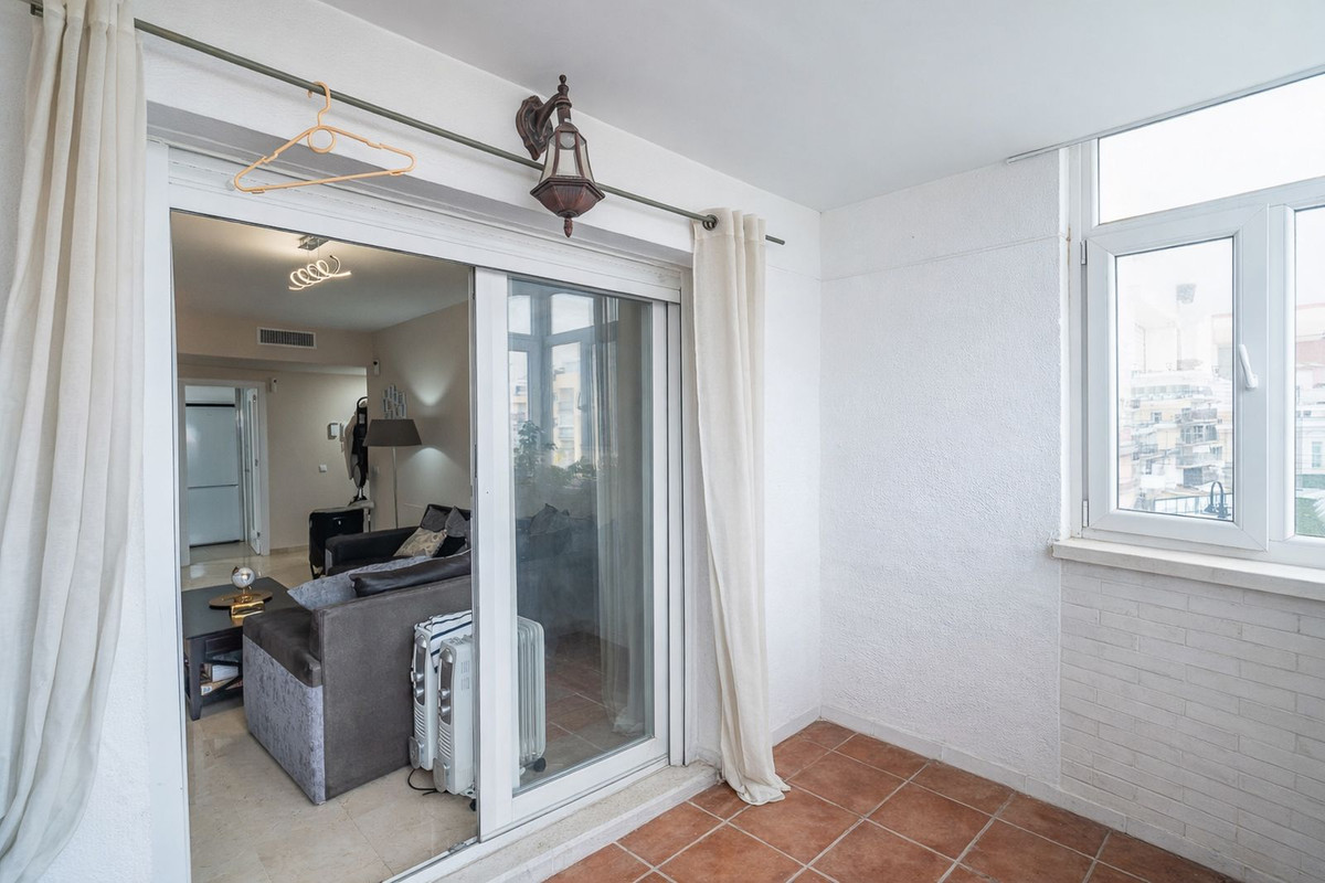 Se vende Apartamento Planta Media de 2 dormitorios en Costa Del Sol, Málaga, España