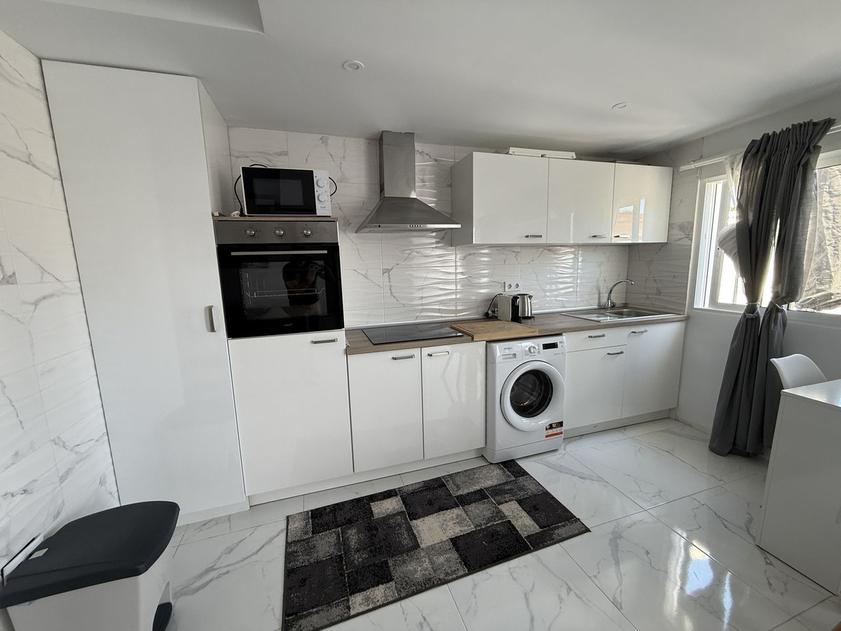 2 Bed Townhouse for sale in Torrevieja Costa Blanca, Alicante, Spain