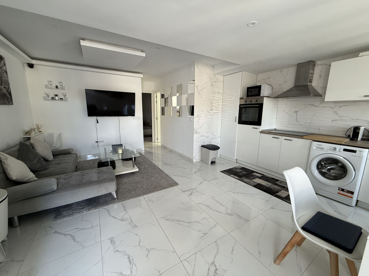 2 Bed Townhouse for sale in Torrevieja Costa Blanca, Alicante, Spain