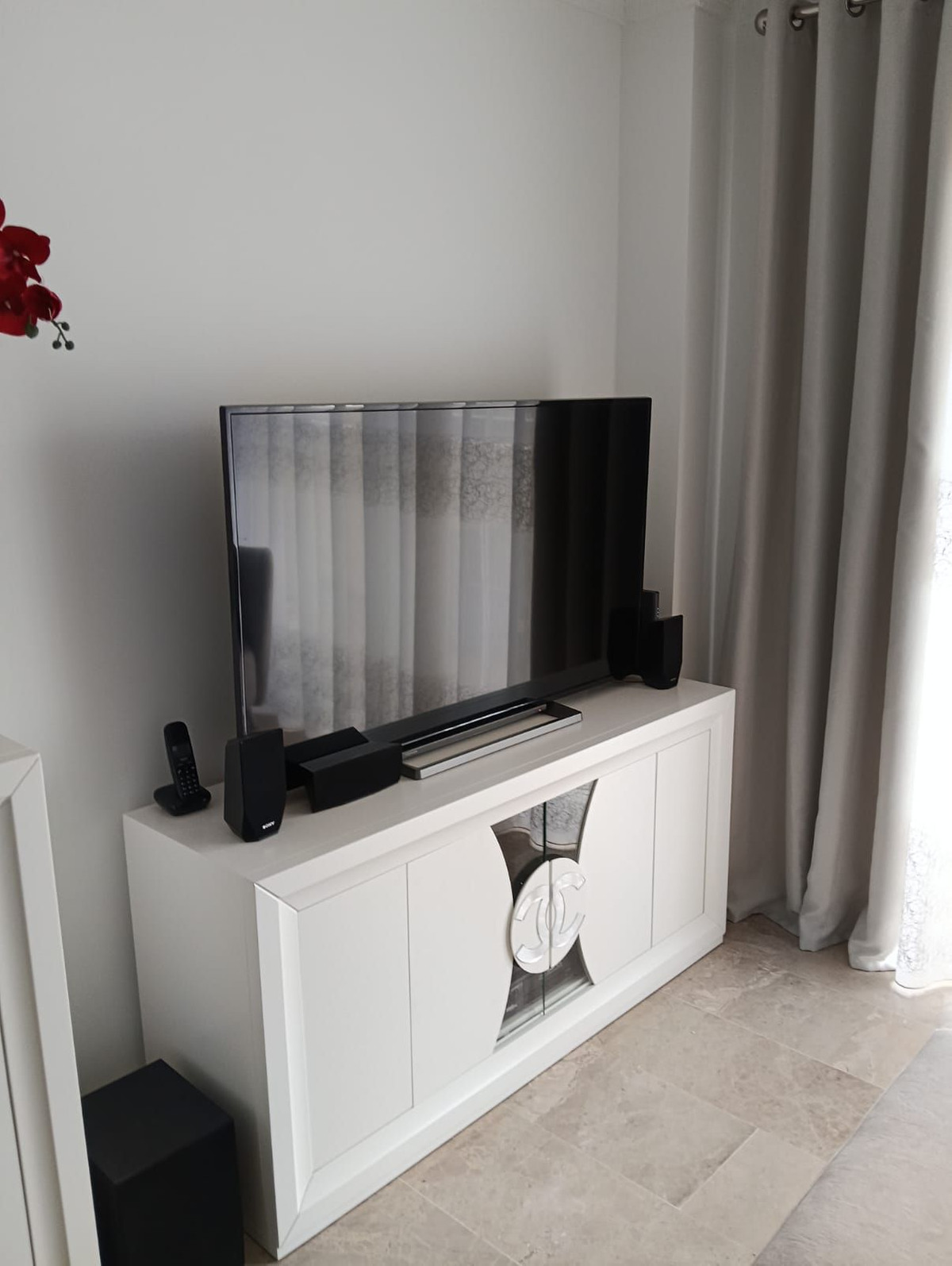 3 Bed Apartment for sale in Fuengirola Costa Del Sol, Málaga, Spain