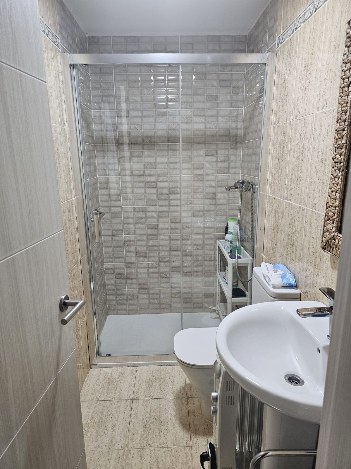 3 Bed Apartment for sale in Fuengirola Costa Del Sol, Málaga, Spain