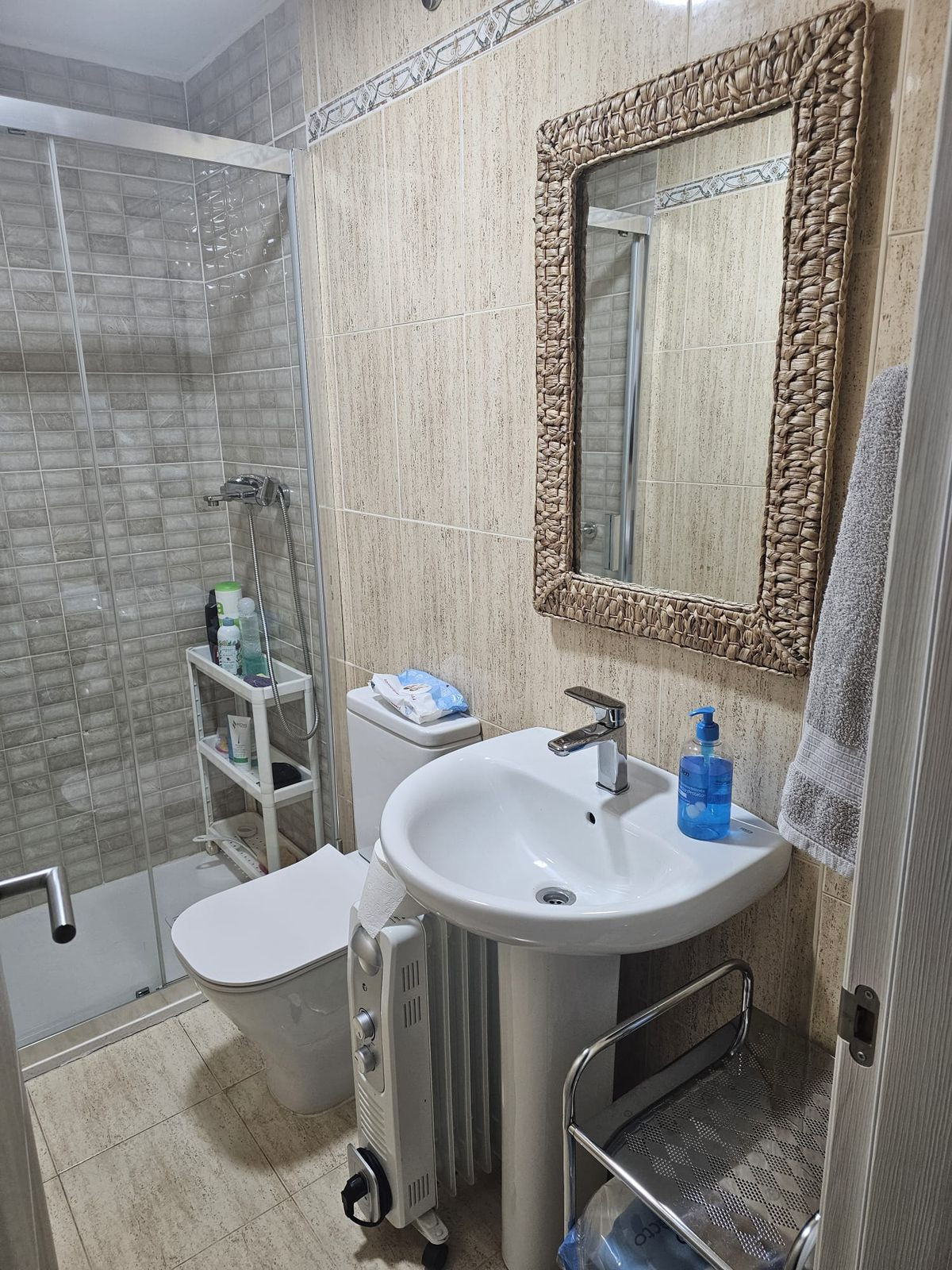 3 Bed Apartment for sale in Fuengirola Costa Del Sol, Málaga, Spain