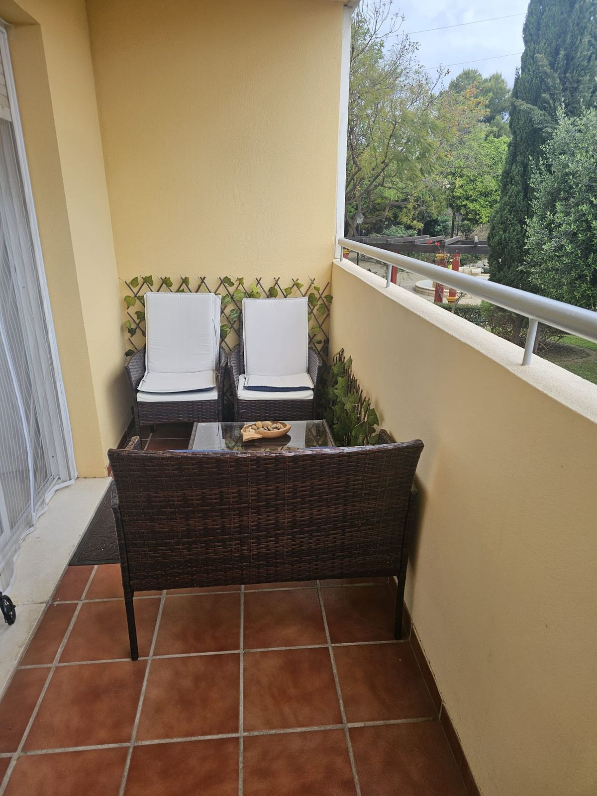 3 Bed Apartment for sale in Fuengirola Costa Del Sol, Málaga, Spain