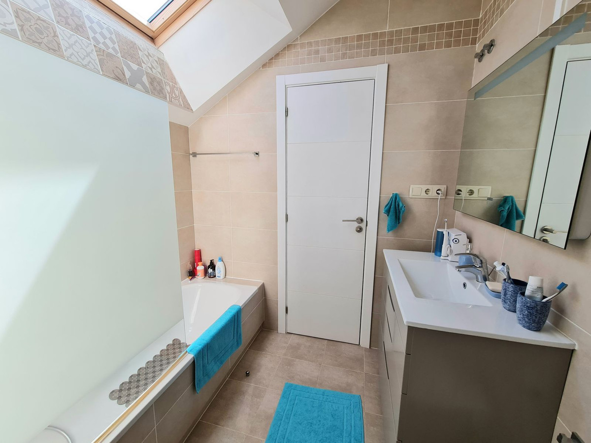 2 Bed Apartment for sale in La Cala De Mijas Costa Del Sol, Málaga, Spain