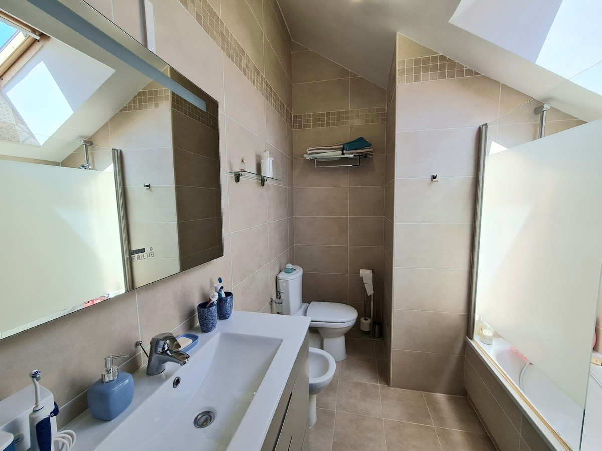 2 Bed Apartment for sale in La Cala De Mijas Costa Del Sol, Málaga, Spain