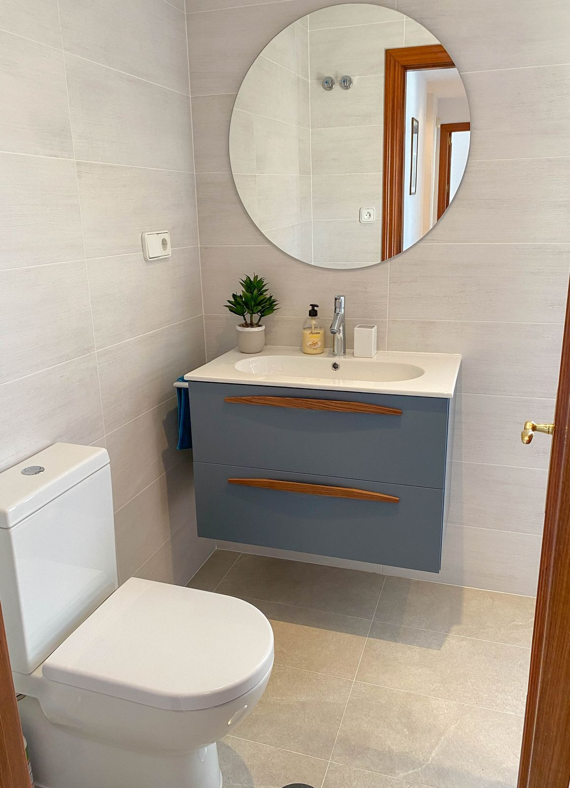3 Bed Apartment for sale in El Chaparral Costa Del Sol, Málaga, Spain