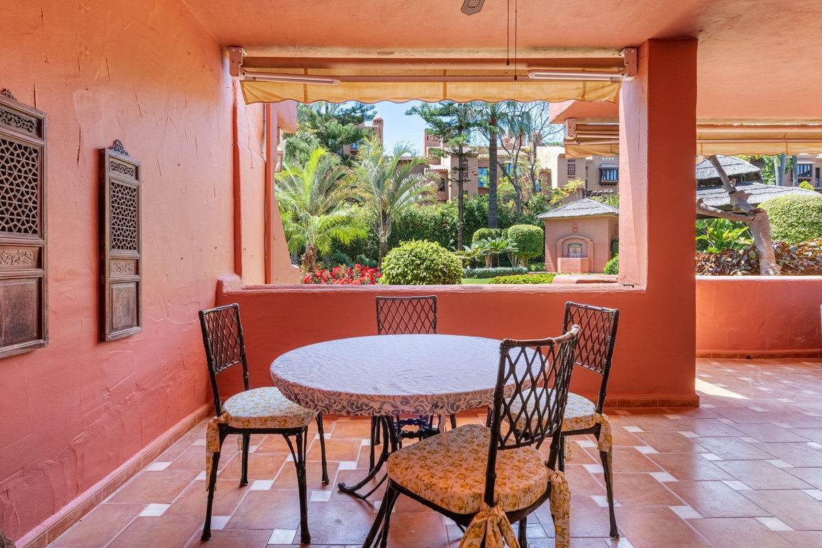 2 Bed Apartment for sale in Guadalmina Baja Costa Del Sol, Málaga, Spain
