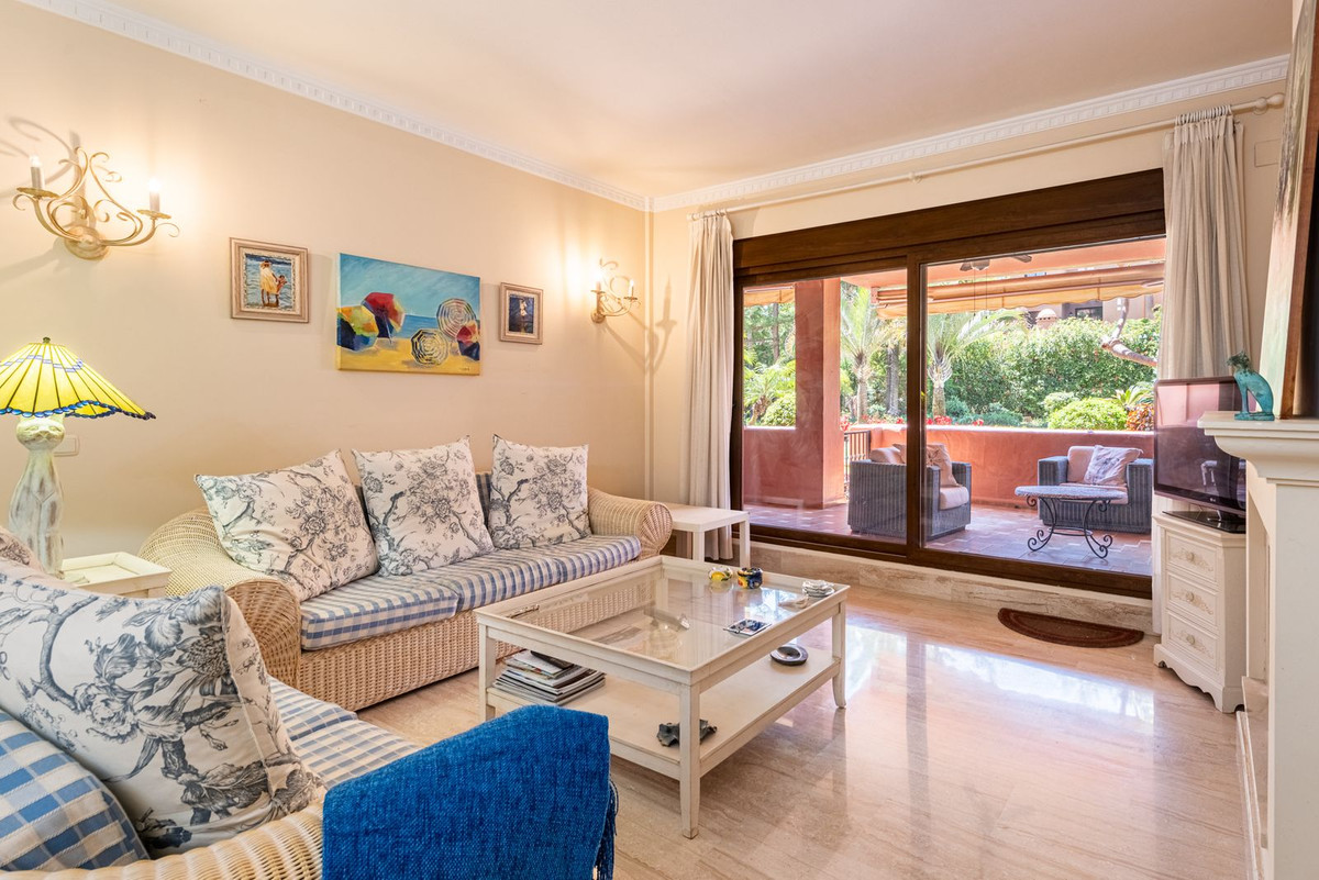 2 Bed Apartment for sale in Guadalmina Baja Costa Del Sol, Málaga, Spain