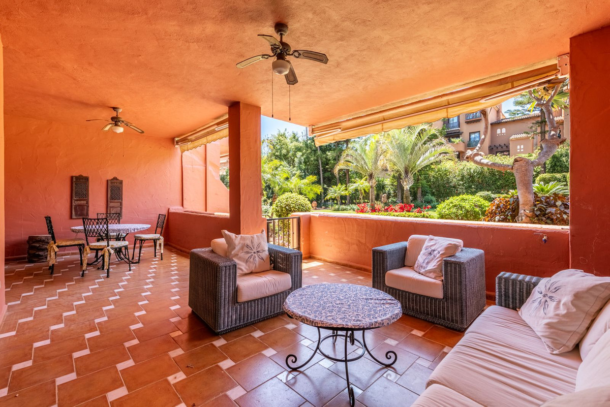 2 Bed Apartment for sale in Guadalmina Baja Costa Del Sol, Málaga, Spain