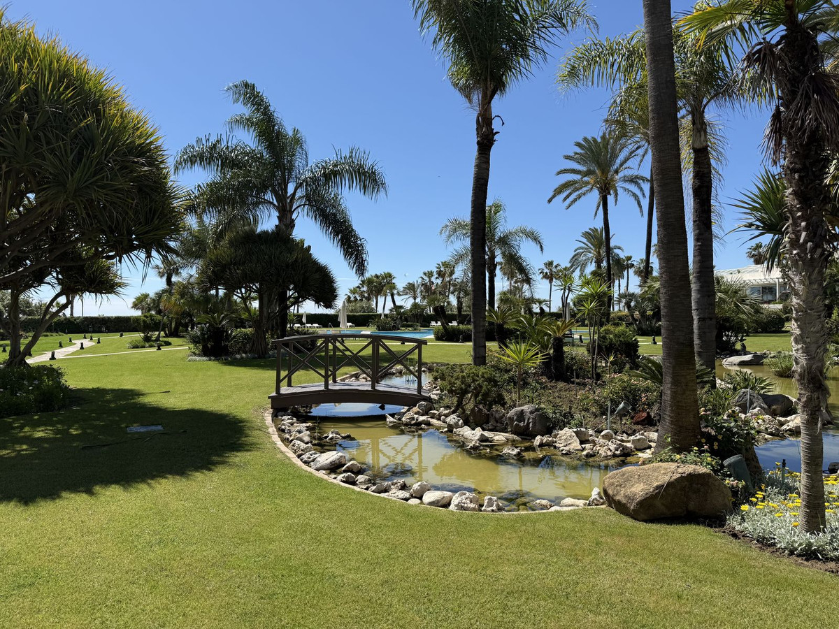Se vende Apartamento Planta Baja de 3 dormitorios en Costa Del Sol, Málaga, España
