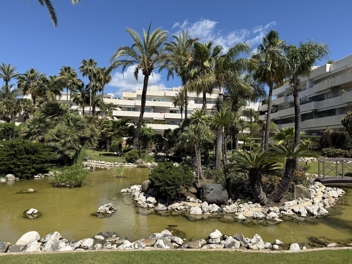 Se vende Apartamento Planta Baja de 3 dormitorios en Costa Del Sol, Málaga, España