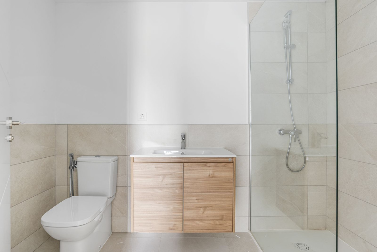 Se vende Apartamento Planta Baja de 3 dormitorios en Costa Del Sol, Málaga, España