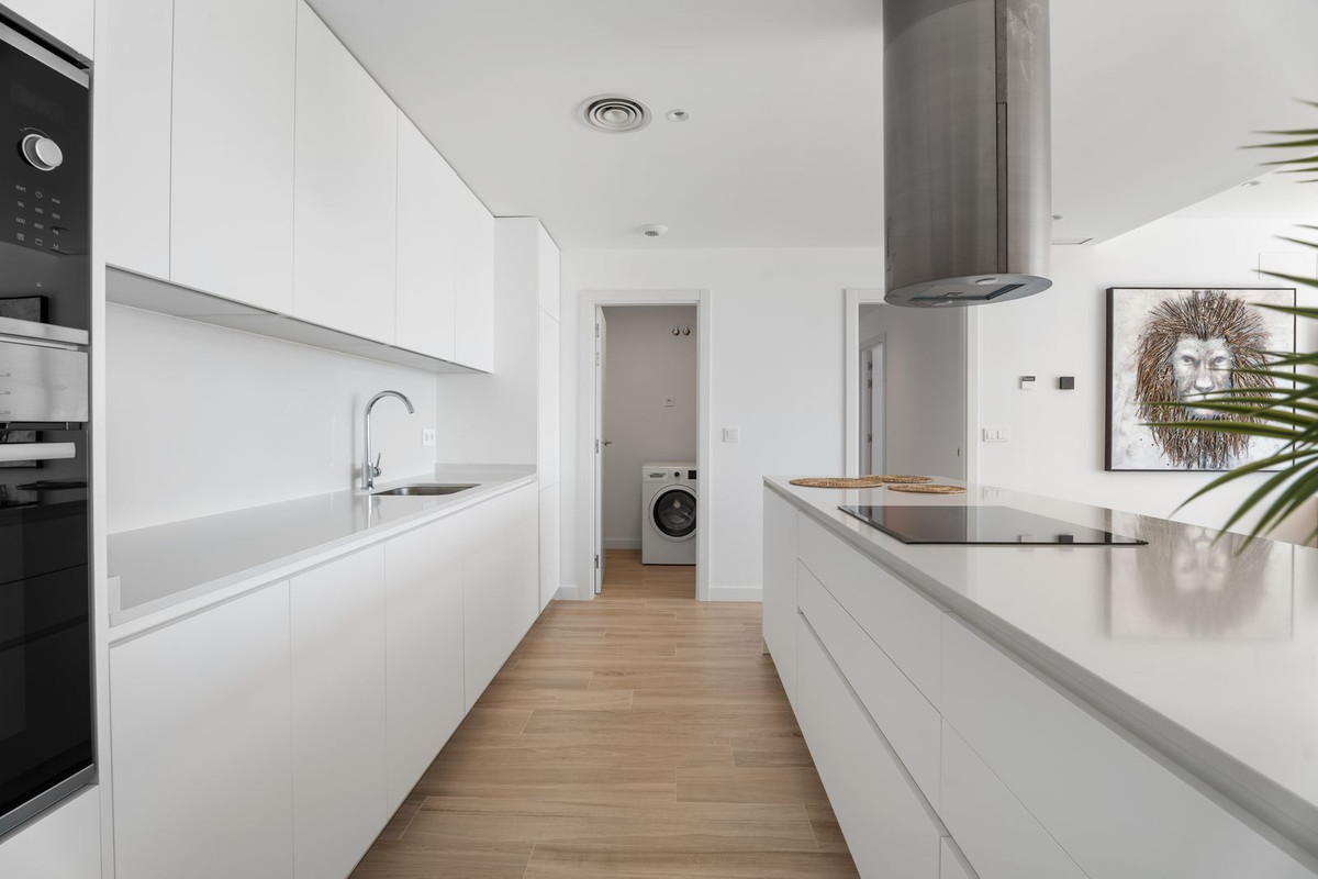 4 Bed Apartment for sale in La Cala De Mijas Costa Del Sol, Málaga, Spain