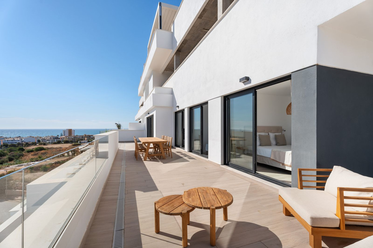 4 Bed Apartment for sale in La Cala De Mijas Costa Del Sol, Málaga, Spain