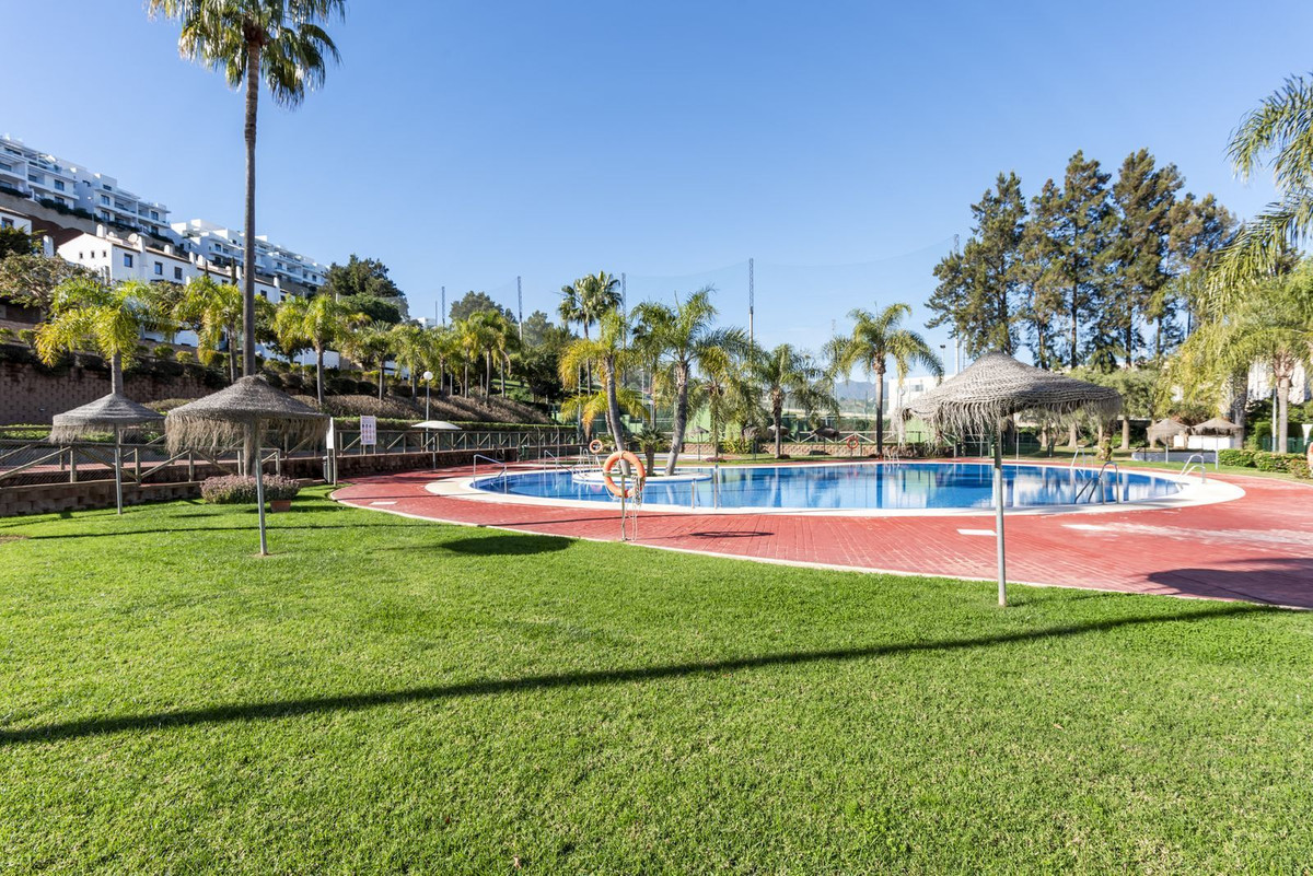 4 Bed Apartment for sale in La Cala De Mijas Costa Del Sol, Málaga, Spain