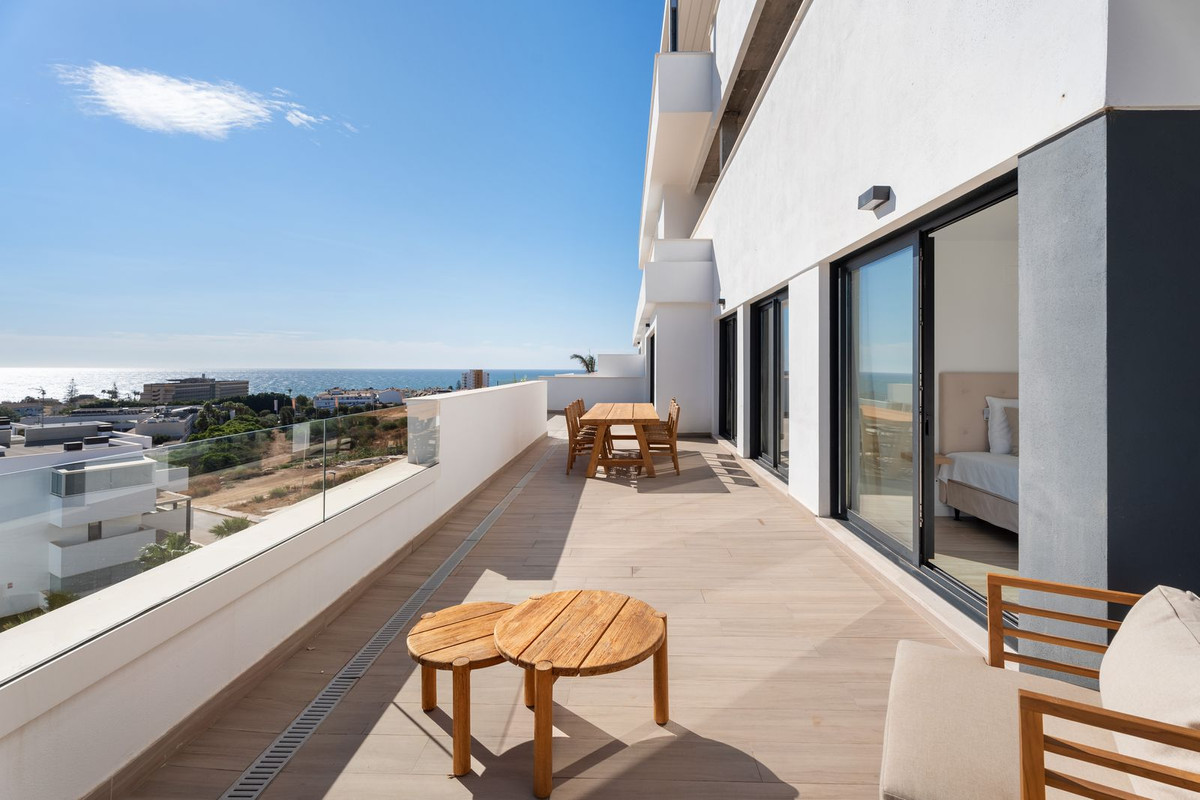 4 Bed Apartment for sale in La Cala De Mijas Costa Del Sol, Málaga, Spain