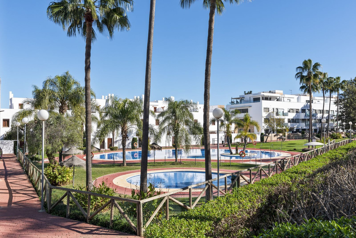 4 Bed Apartment for sale in La Cala De Mijas Costa Del Sol, Málaga, Spain