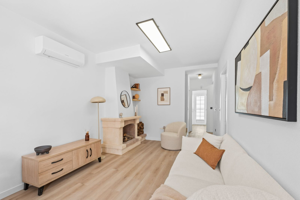 Se vende Pareada de 3 dormitorios en Costa Blanca, Alicante, España