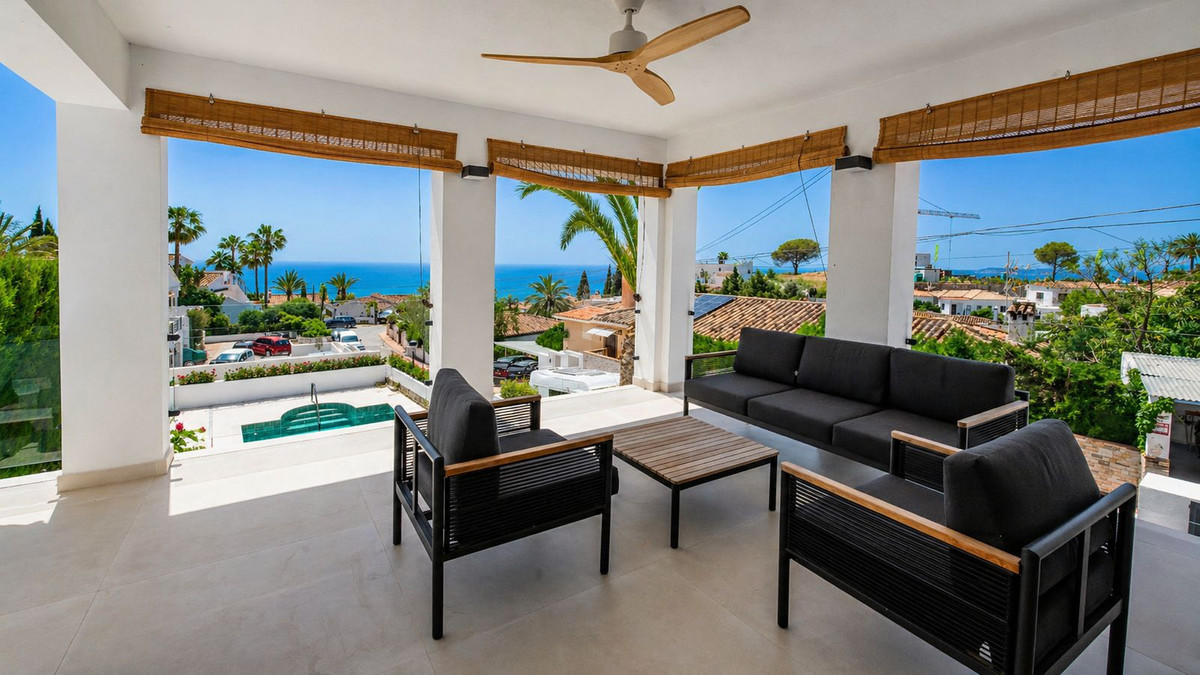 4 Bed Townhouse for sale in La Capellania Costa Del Sol, Málaga, Spain