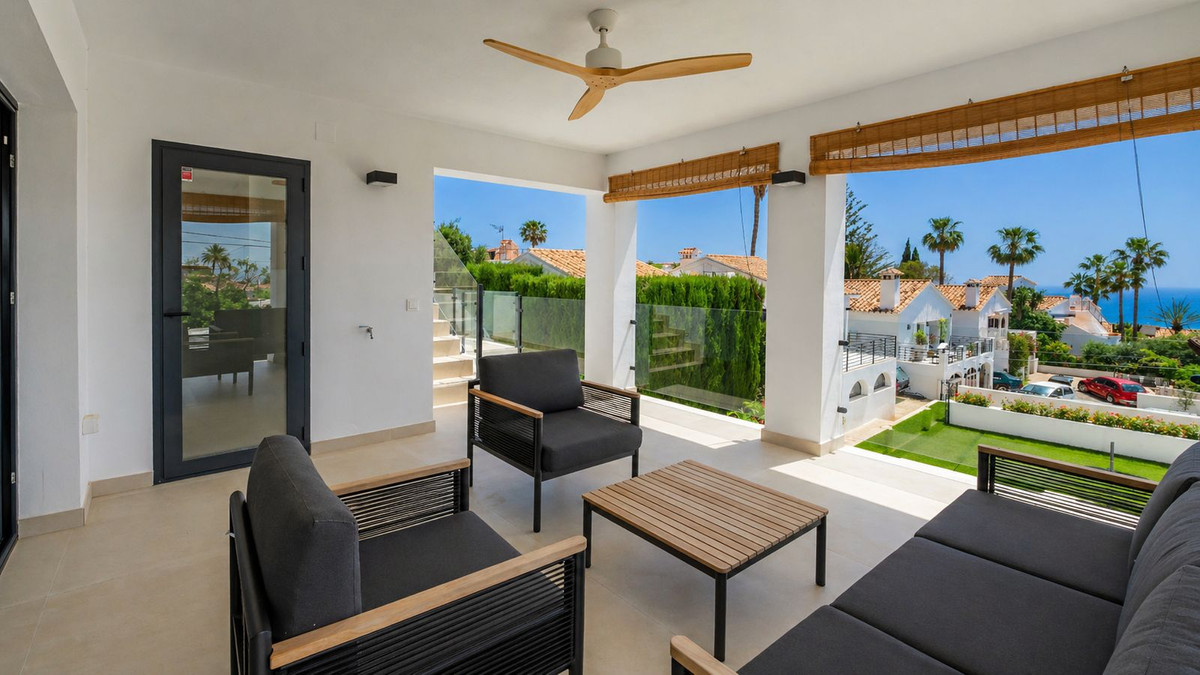 4 Bed Townhouse for sale in La Capellania Costa Del Sol, Málaga, Spain