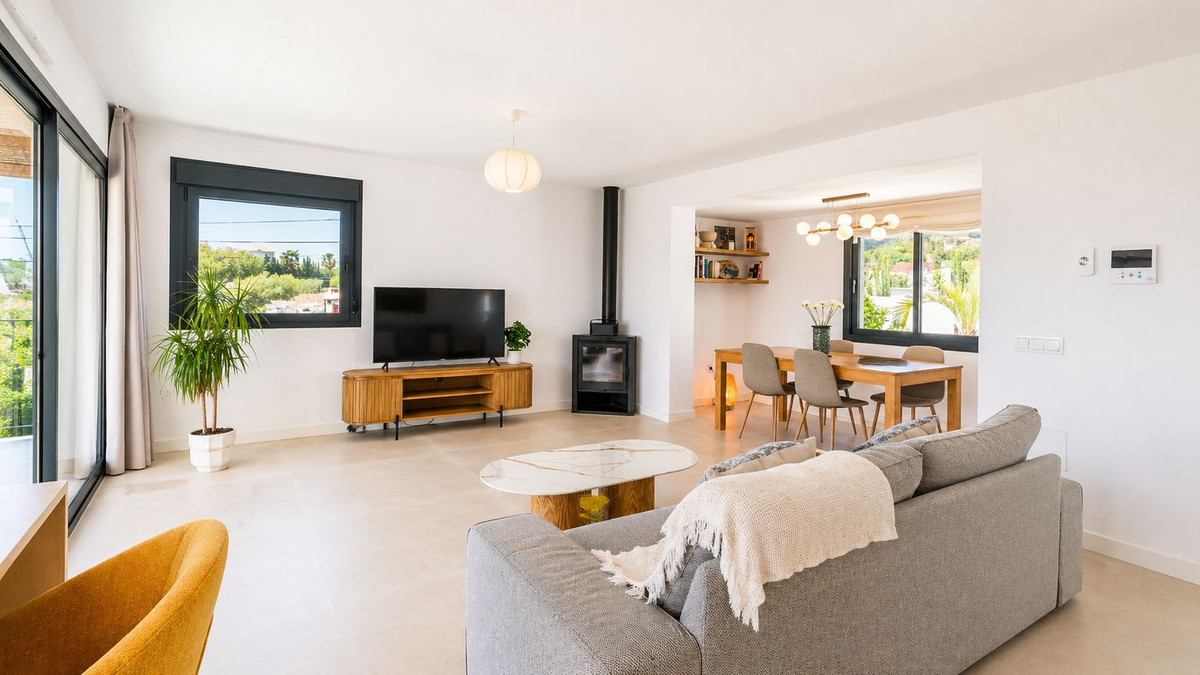 4 Bed Townhouse for sale in La Capellania Costa Del Sol, Málaga, Spain