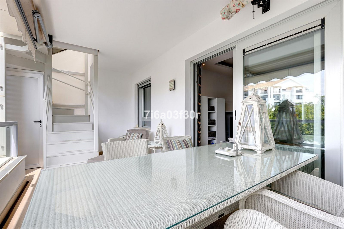 3 Bed Apartment for sale in San Pedro De Alcántara Costa Del Sol, Málaga, Spain