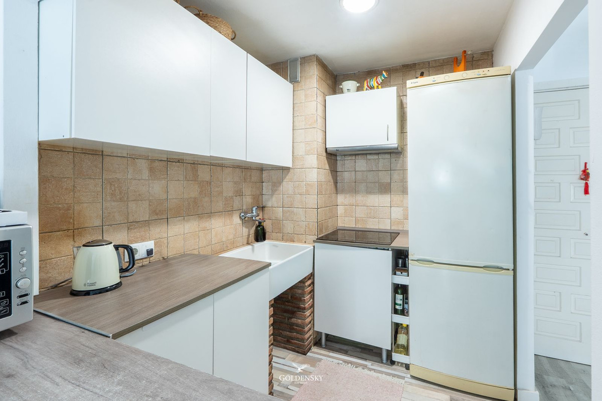 Se vende Apartamento Planta Media de 2 dormitorios en Costa Del Sol, Málaga, España