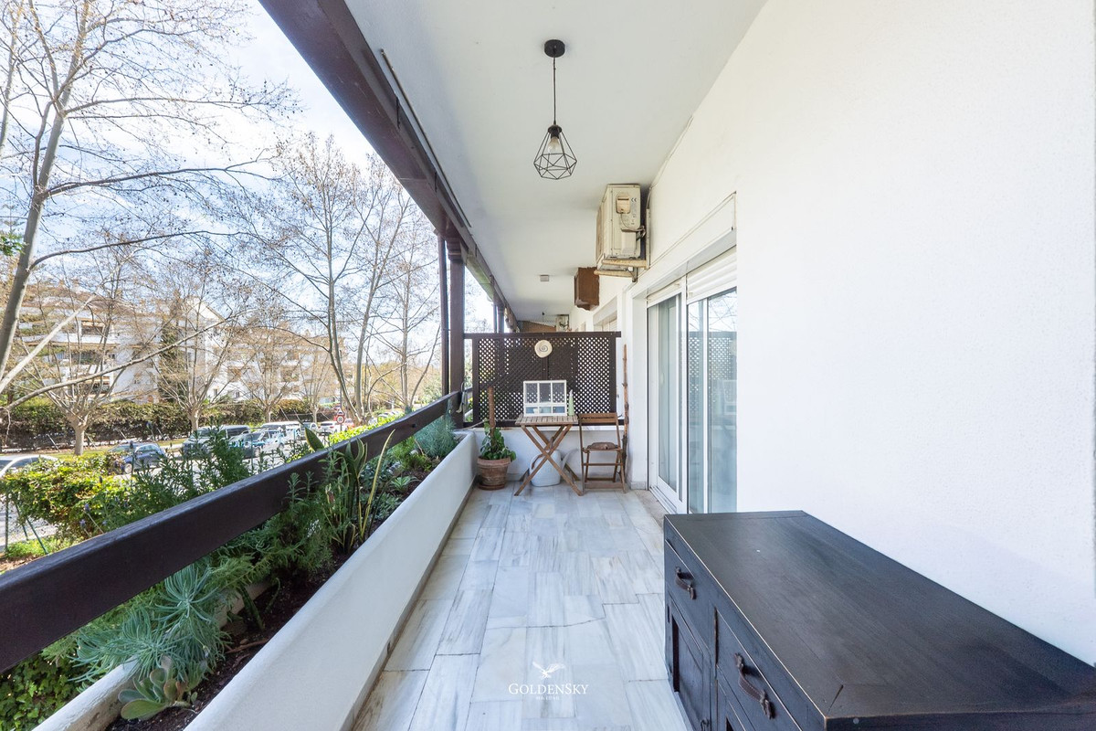 Se vende Apartamento Planta Media de 2 dormitorios en Costa Del Sol, Málaga, España