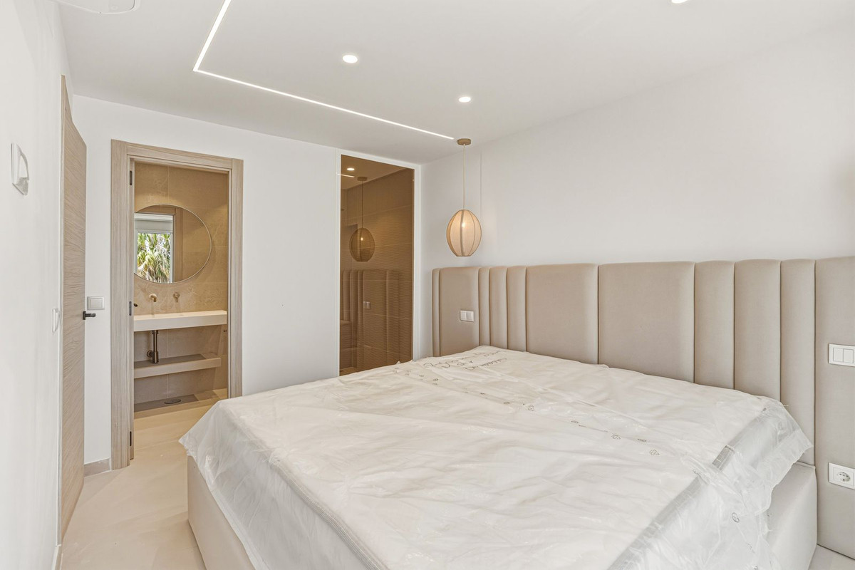 4 Bed Townhouse for sale in Altos De Los Monteros Costa Del Sol, Málaga, Spain