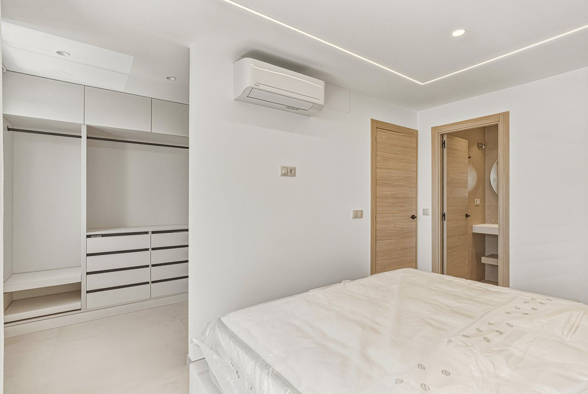 4 Bed Townhouse for sale in Altos De Los Monteros Costa Del Sol, Málaga, Spain