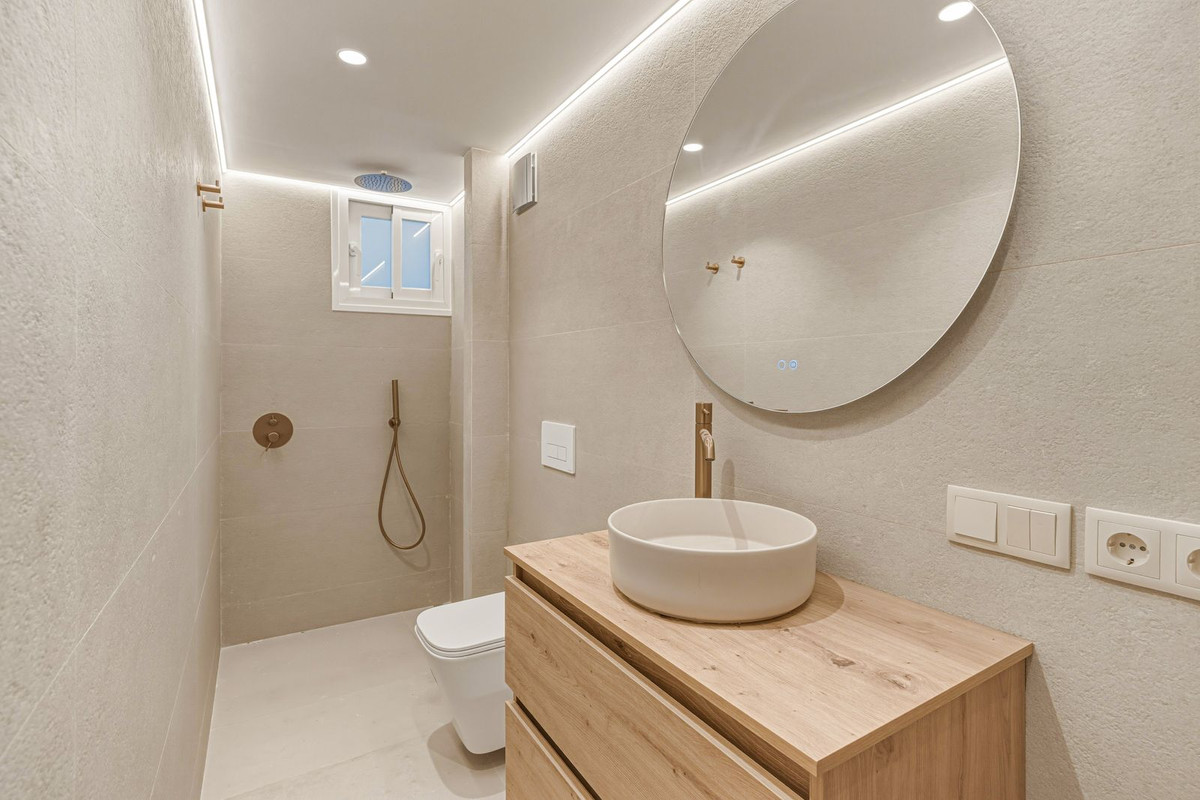 4 Bed Townhouse for sale in Altos De Los Monteros Costa Del Sol, Málaga, Spain