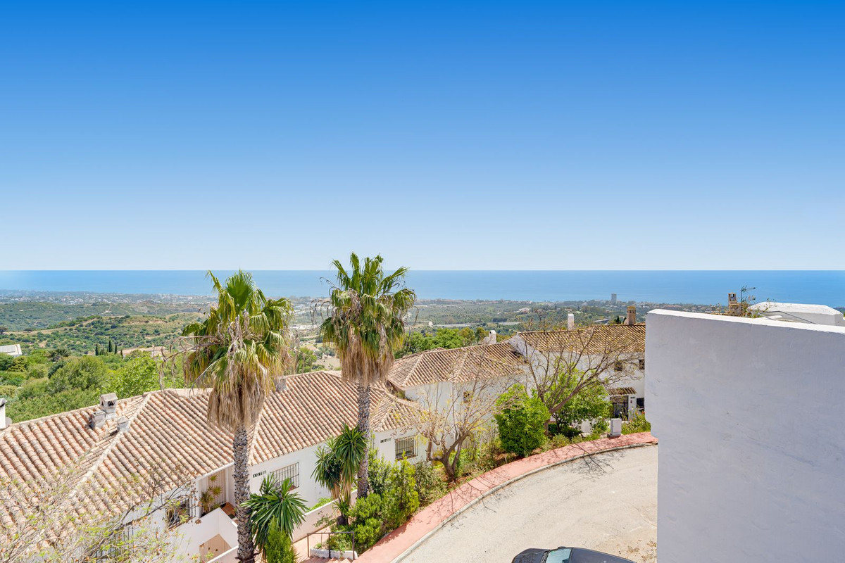 4 Bed Townhouse for sale in Altos De Los Monteros Costa Del Sol, Málaga, Spain