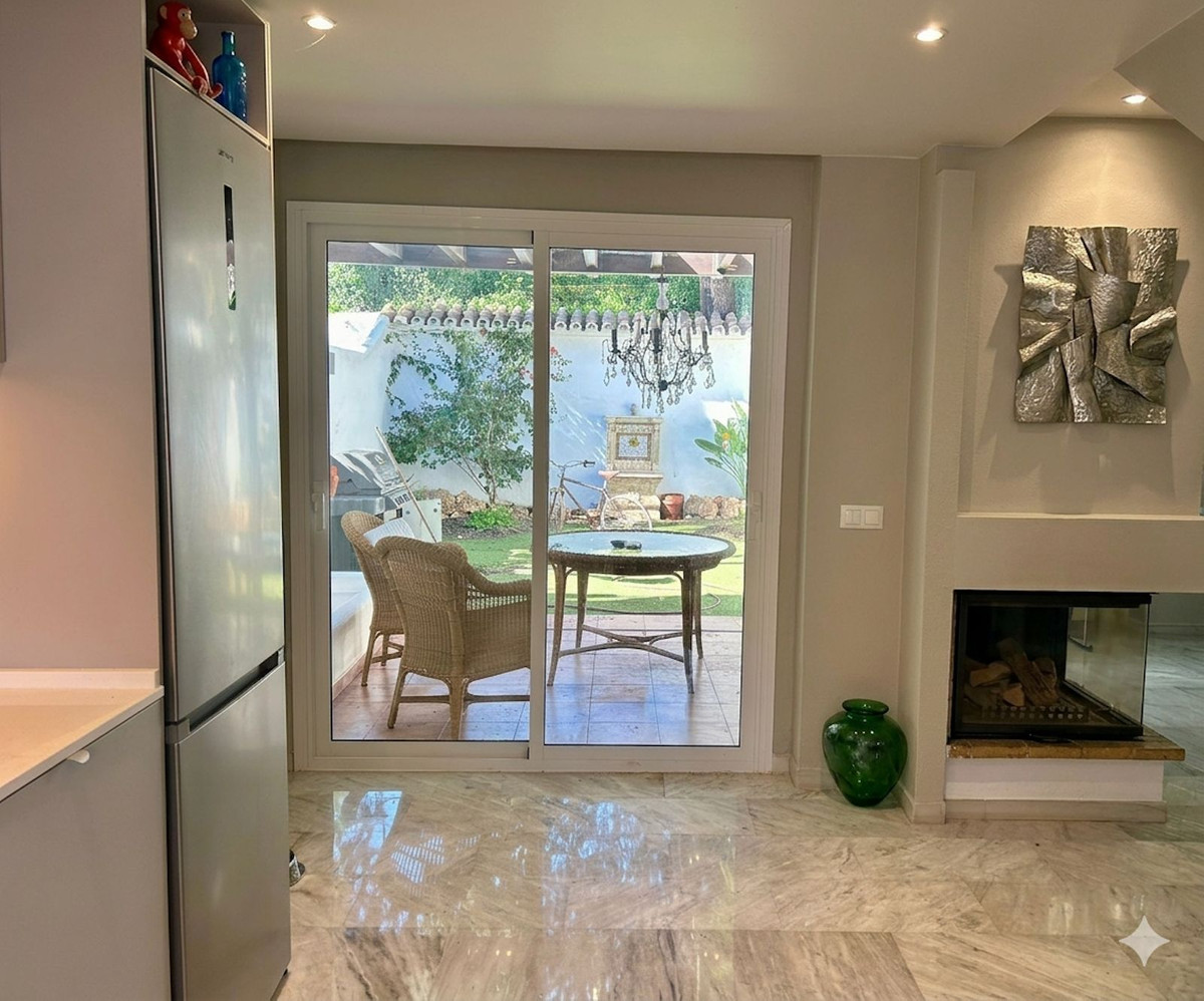 3 Bed Townhouse for sale in Nueva Andalucía Costa Del Sol, Málaga, Spain