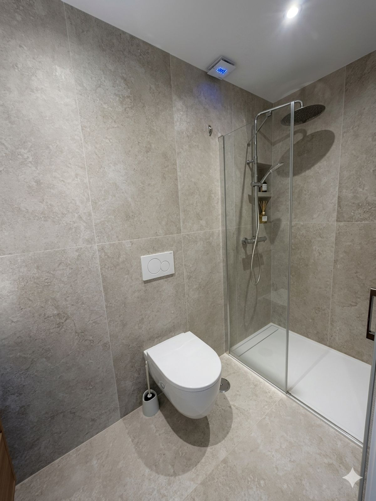 3 Bed Townhouse for sale in Nueva Andalucía Costa Del Sol, Málaga, Spain