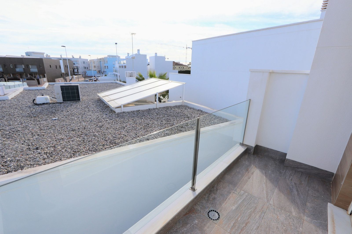 3 Bed Townhouse for sale in San Pedro Del Pinatar Costa Calida, Murcia, Spain