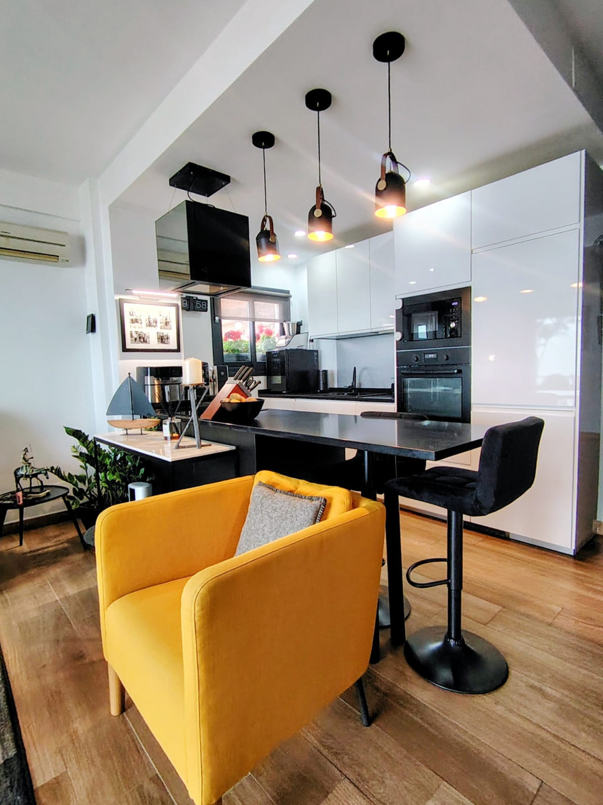 3 Bed Apartment for sale in Carvajal Costa Del Sol, Málaga, Spain