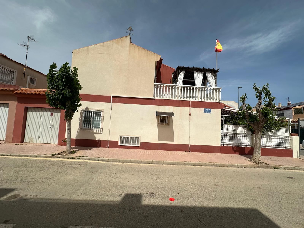 Se vende Adosada de 3 dormitorios en Costa Calida, Murcia, España