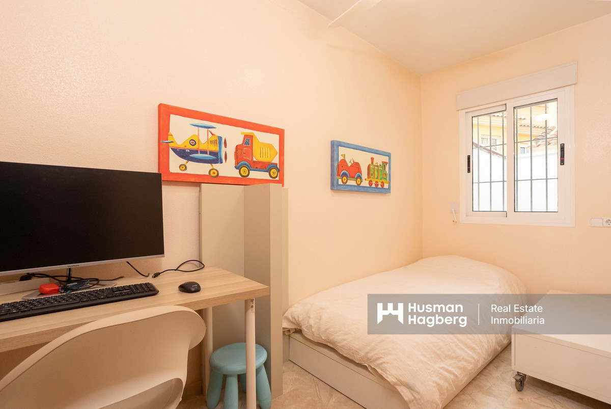 Se vende Apartamento Planta Media de 3 dormitorios en Costa Calida, Murcia, España