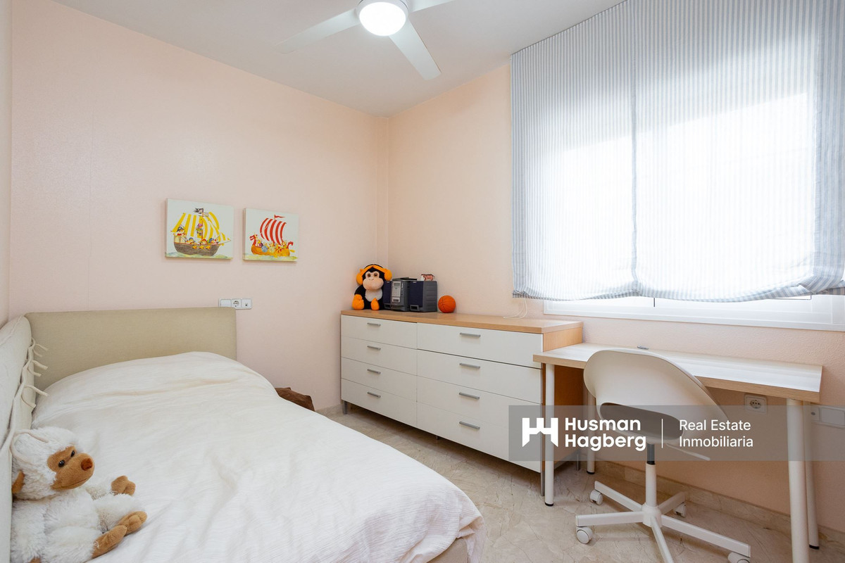 Se vende Apartamento Planta Media de 3 dormitorios en Costa Calida, Murcia, España