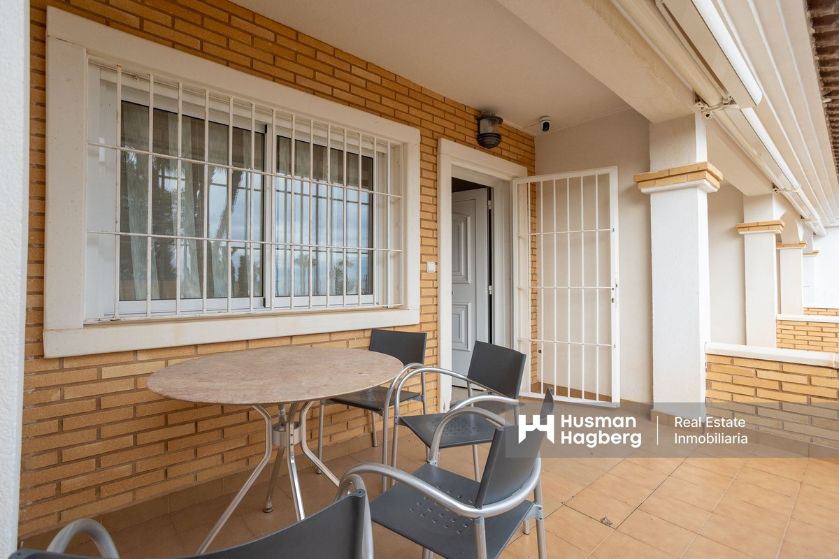 Se vende Apartamento Planta Media de 3 dormitorios en Costa Calida, Murcia, España