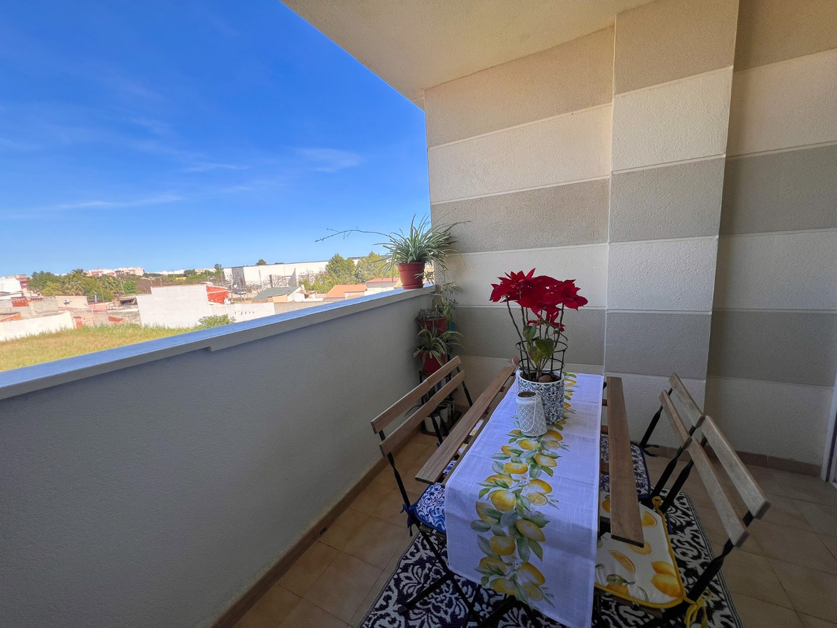 Se vende Apartamento Planta Media de 2 dormitorios en Costa Blanca, Alicante, España