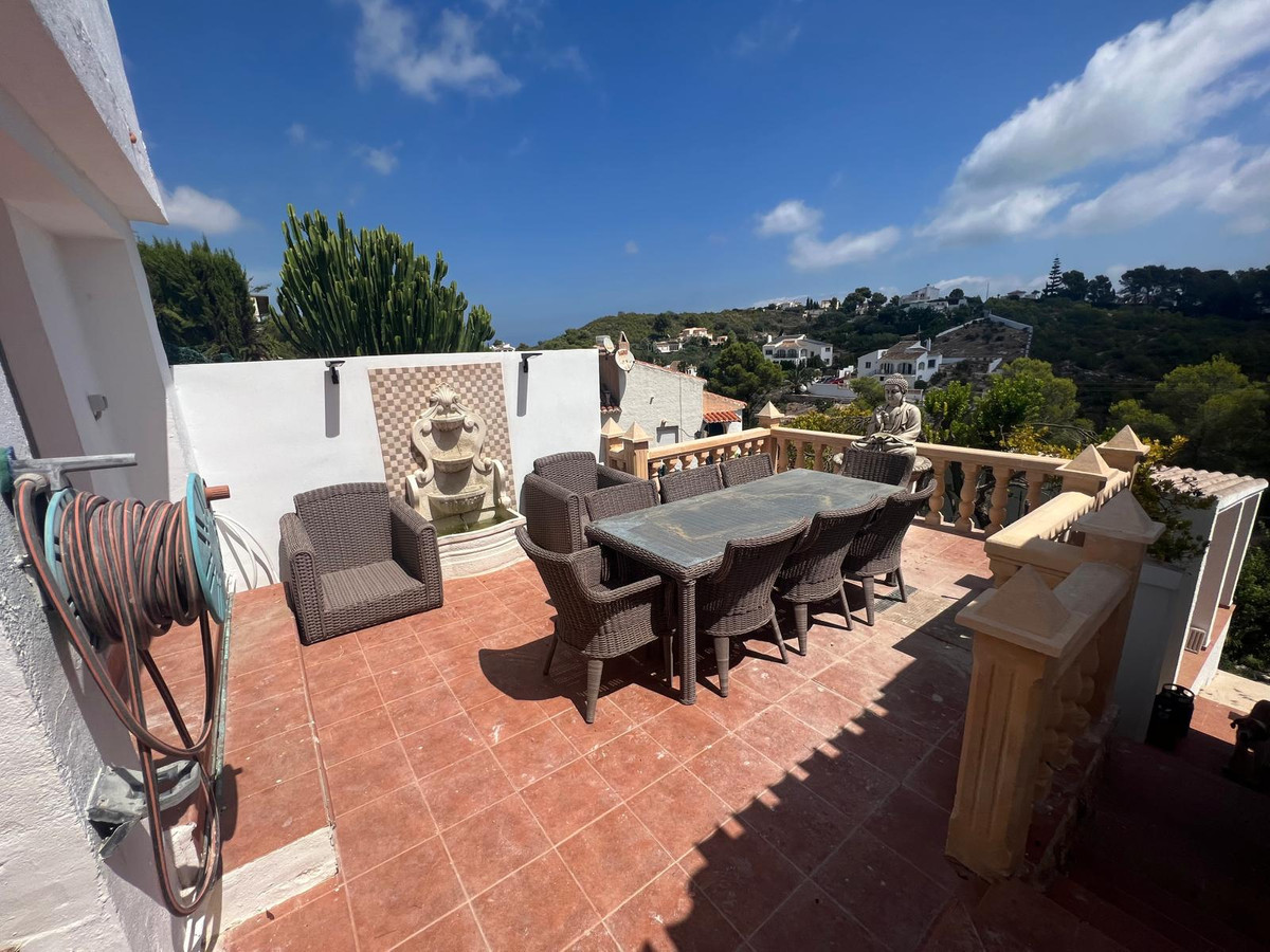 Se vende Villa - Chalet de 5 dormitorios en Costa Blanca, Alicante, España