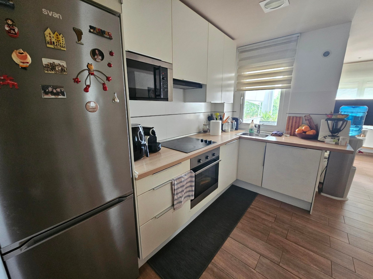 Se vende Apartamento Planta Media de 2 dormitorios en Costa Blanca, Alicante, España