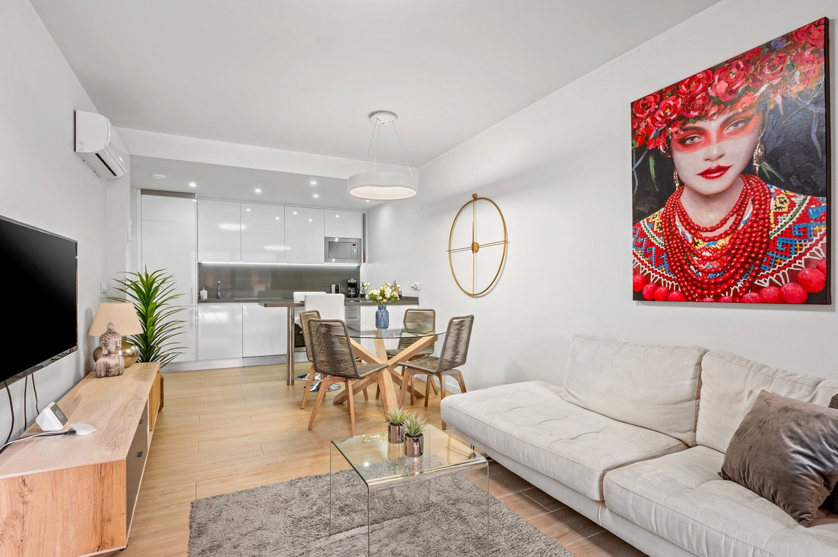2 Bed Apartment for sale in Villamartin Costa Blanca, Alicante, Spain